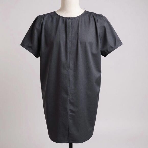 Go International Little Black Shift Dress. Size Medium - Picture 2 of 10